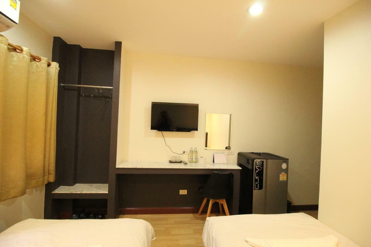 Chaiwat Guesthouse Bangkok Ngoại thất bức ảnh