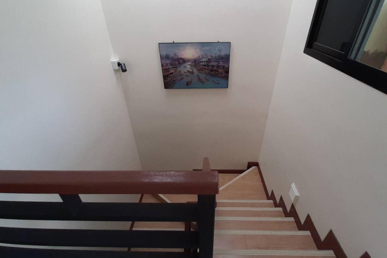 Chaiwat Guesthouse Bangkok Ngoại thất bức ảnh
